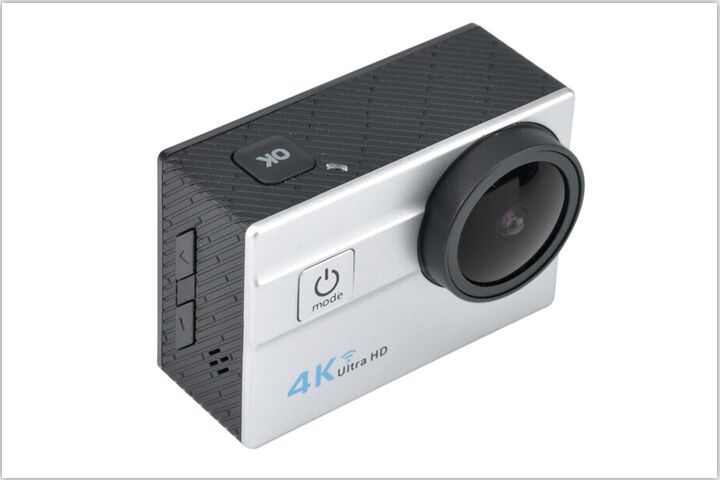 * 4k action camera with sony lens